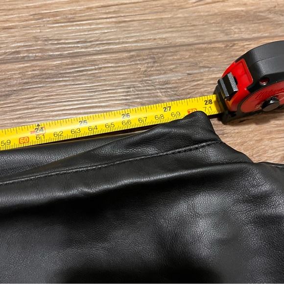 Madewell The Perfect Vintage Straight Jean Faux Leather Edition in Black Size 23 - Picture 5 of 15